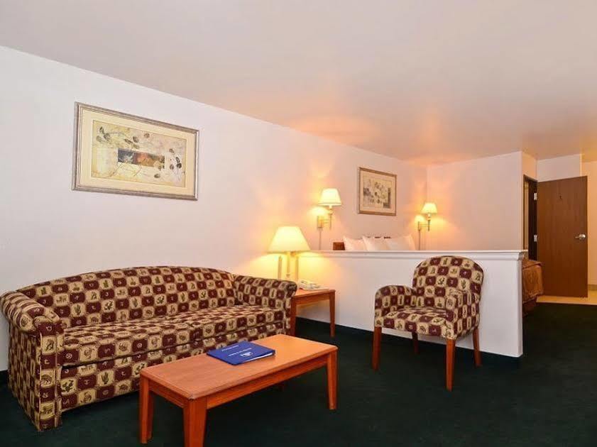 Magnuson Hotel Manitou Springs Ngoại thất bức ảnh