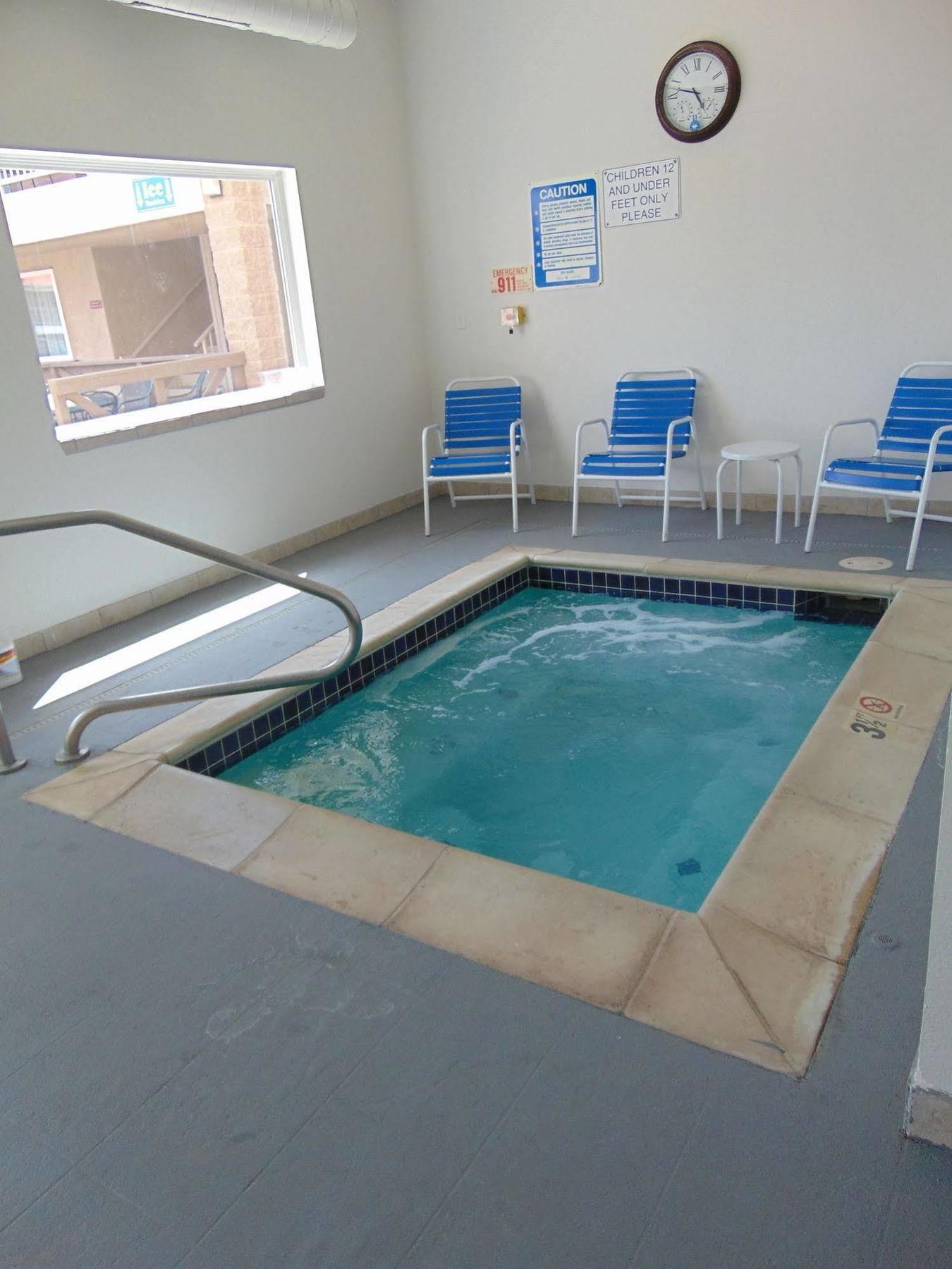 Magnuson Hotel Manitou Springs Ngoại thất bức ảnh